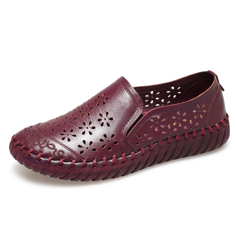 2024 new comfortable soft bottom breathable non-slip engraved retro ladies leather shoes