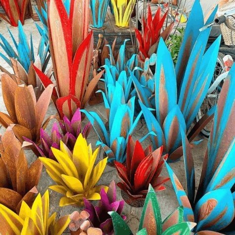 53% OFF SALE - Waterproof Solar Garden Agave Lamp