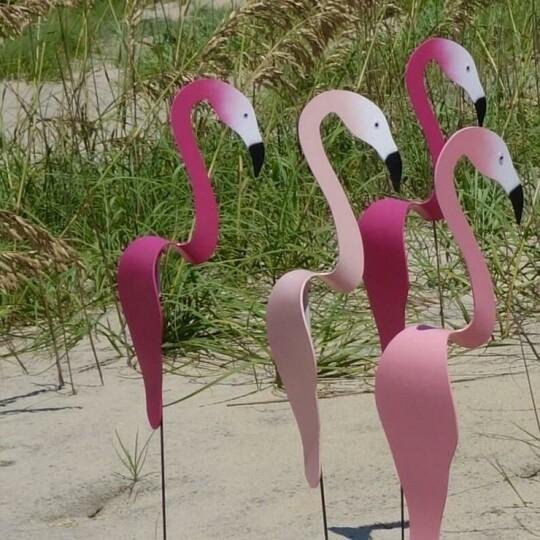 Swirl Bird-A whimsical and dynamic bird that spins with the slight garden breeze