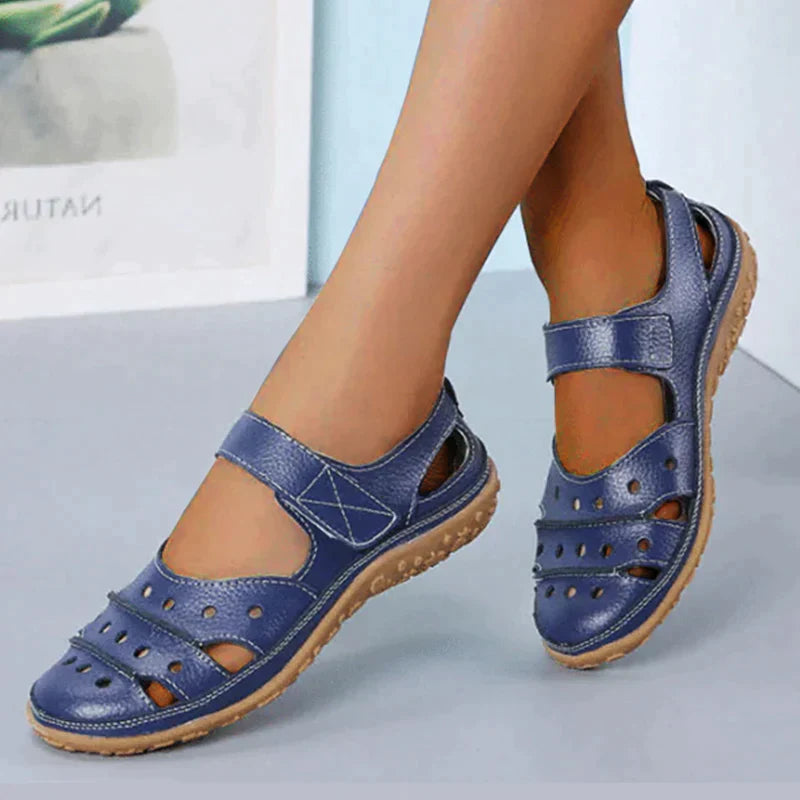 2024 Women's Hollow Hook Flat Sandals