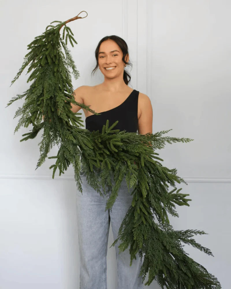 💥Christmas Special Sale-Deluxe Norfolk Pine Garland