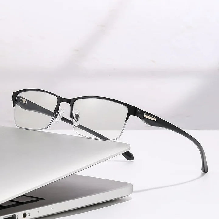 Progressive multifocal photochromic reading glasses