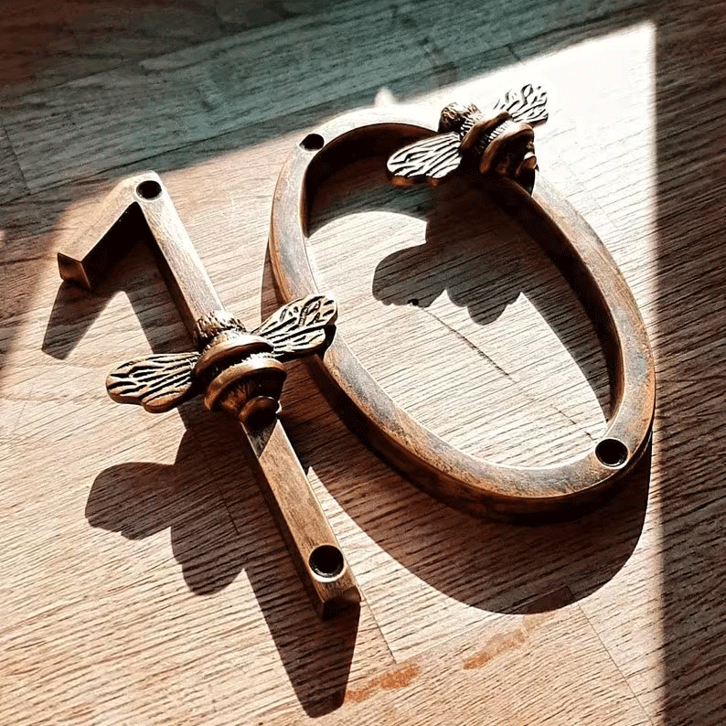 🔥This week's hot sale🔥Bee House Number Plate