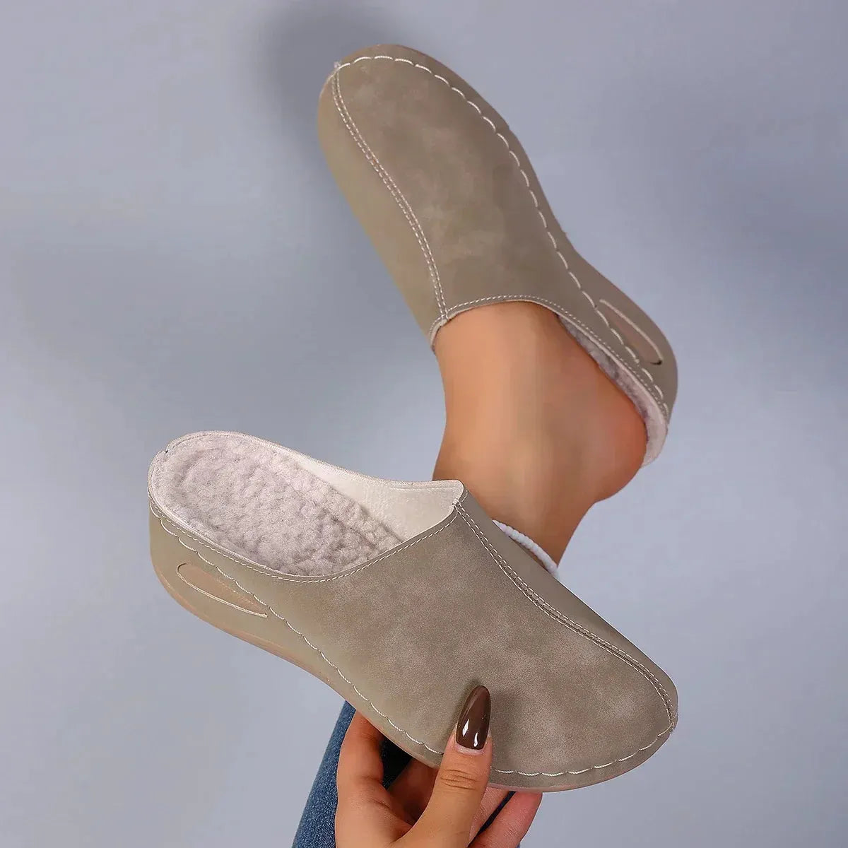 Women's round-toe fleece-lined wedge orthopedic clogs