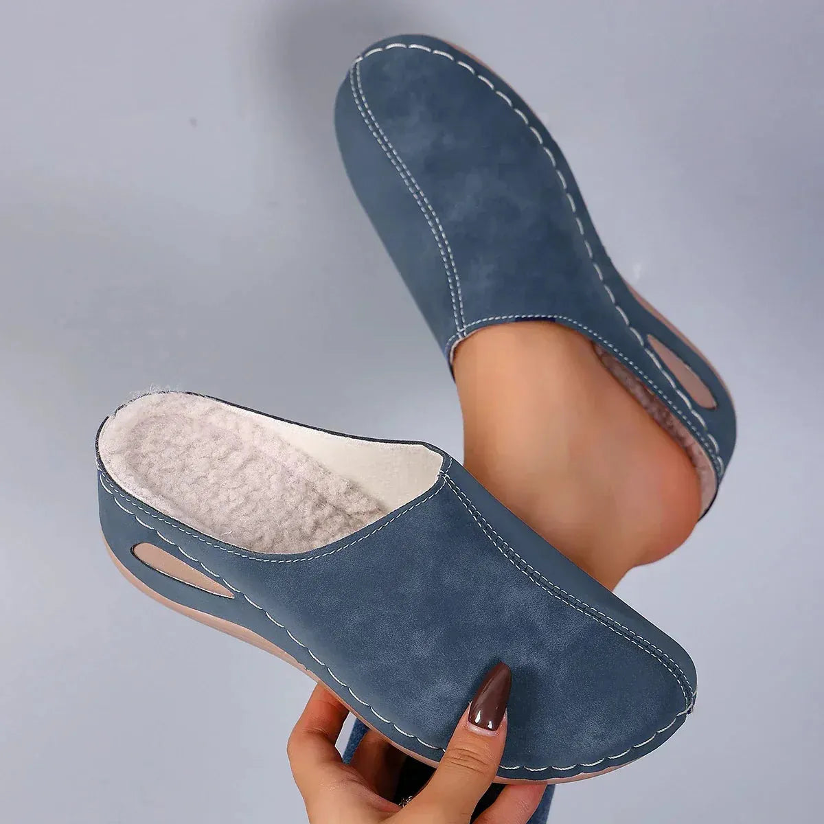 Women's round-toe fleece-lined wedge orthopedic clogs