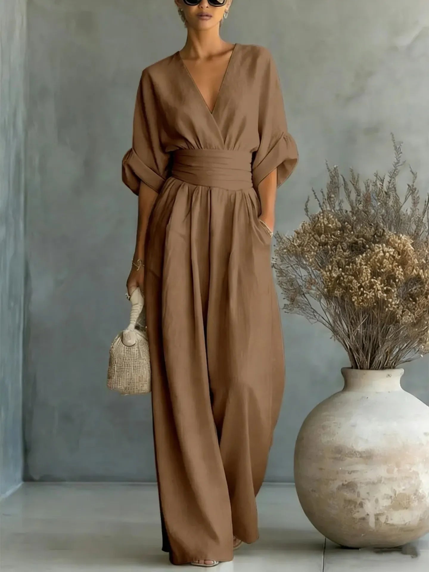 👠👠Hot sale Women's Solid-Color Elegant V-Neck Jumpsuit with Waist-Defining Fit