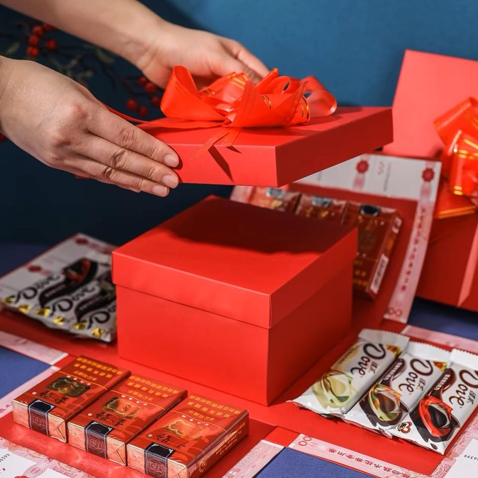 🎂Multi-layered Birthday Surprise Explosion Box🎁