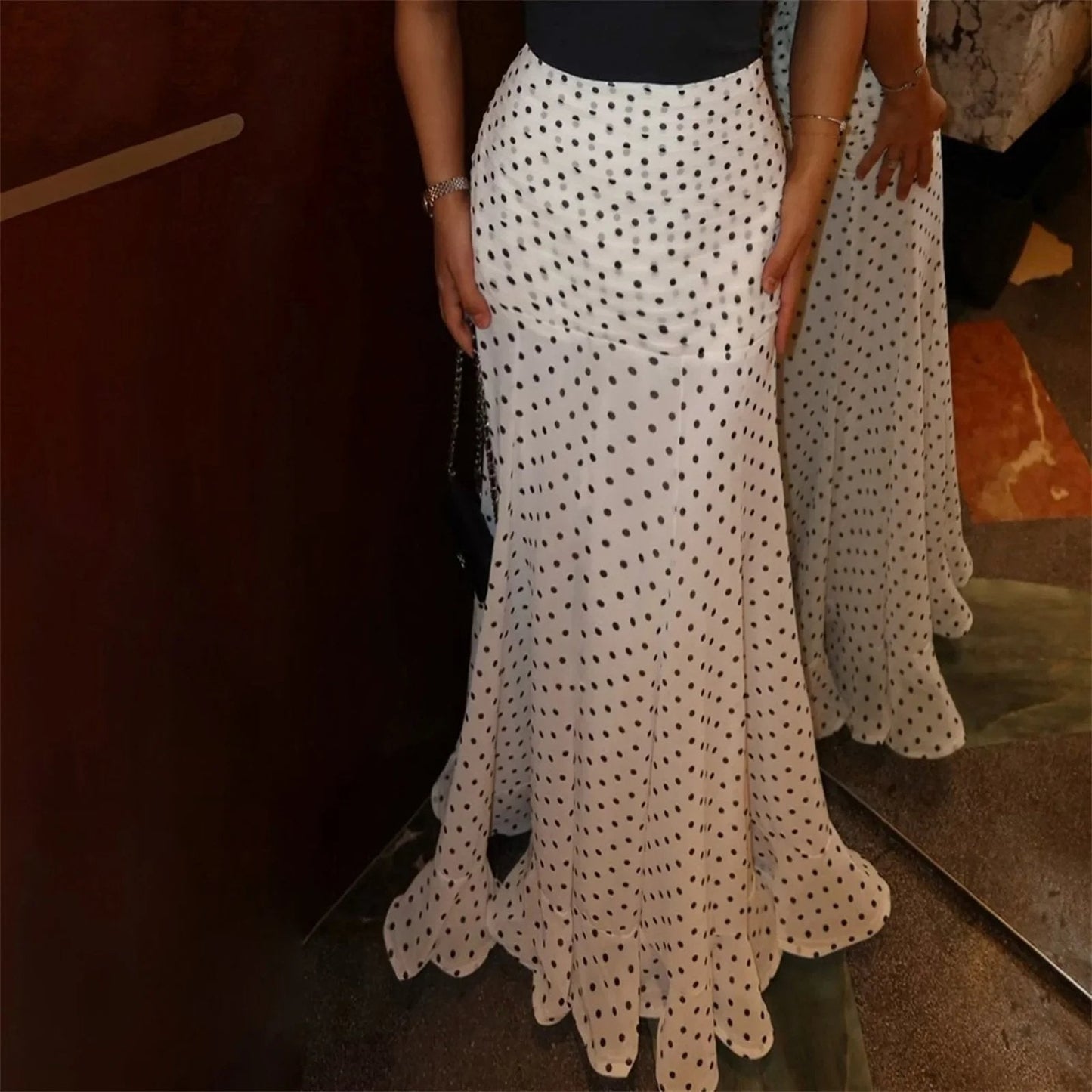 White & Black Polka Dot Floor-length Chiffon Skirt - Buy 2 items and get free shipping！