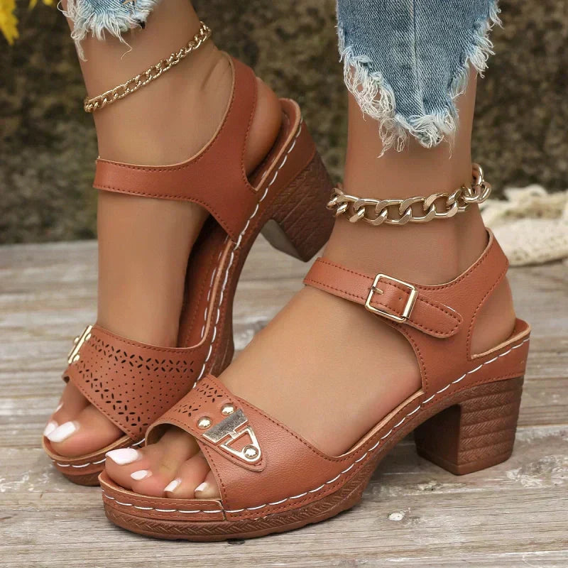 Women's Chunky Heeled Sandals
