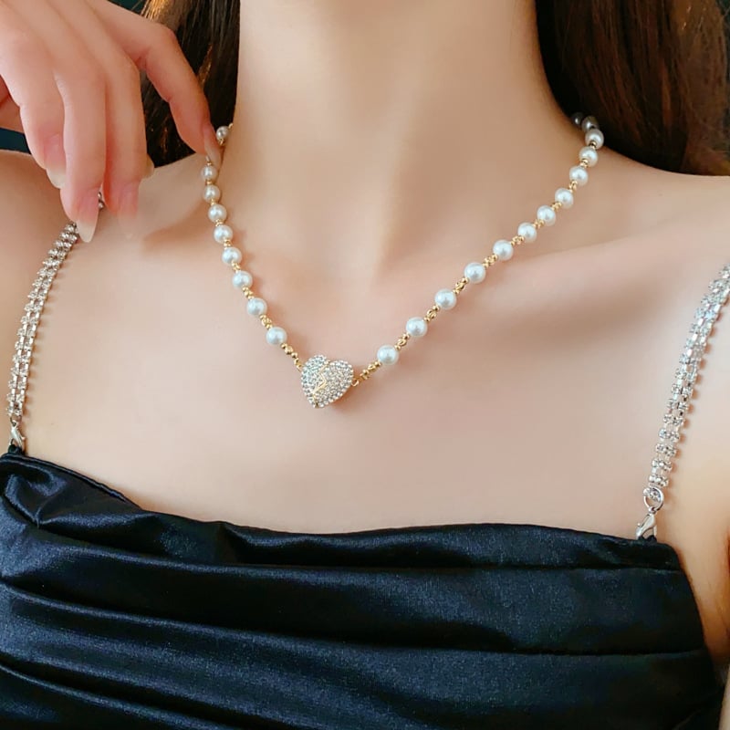 💖The Perfect Gift For Love And Elegance - Magnetic Heart Pearl Necklace 💖