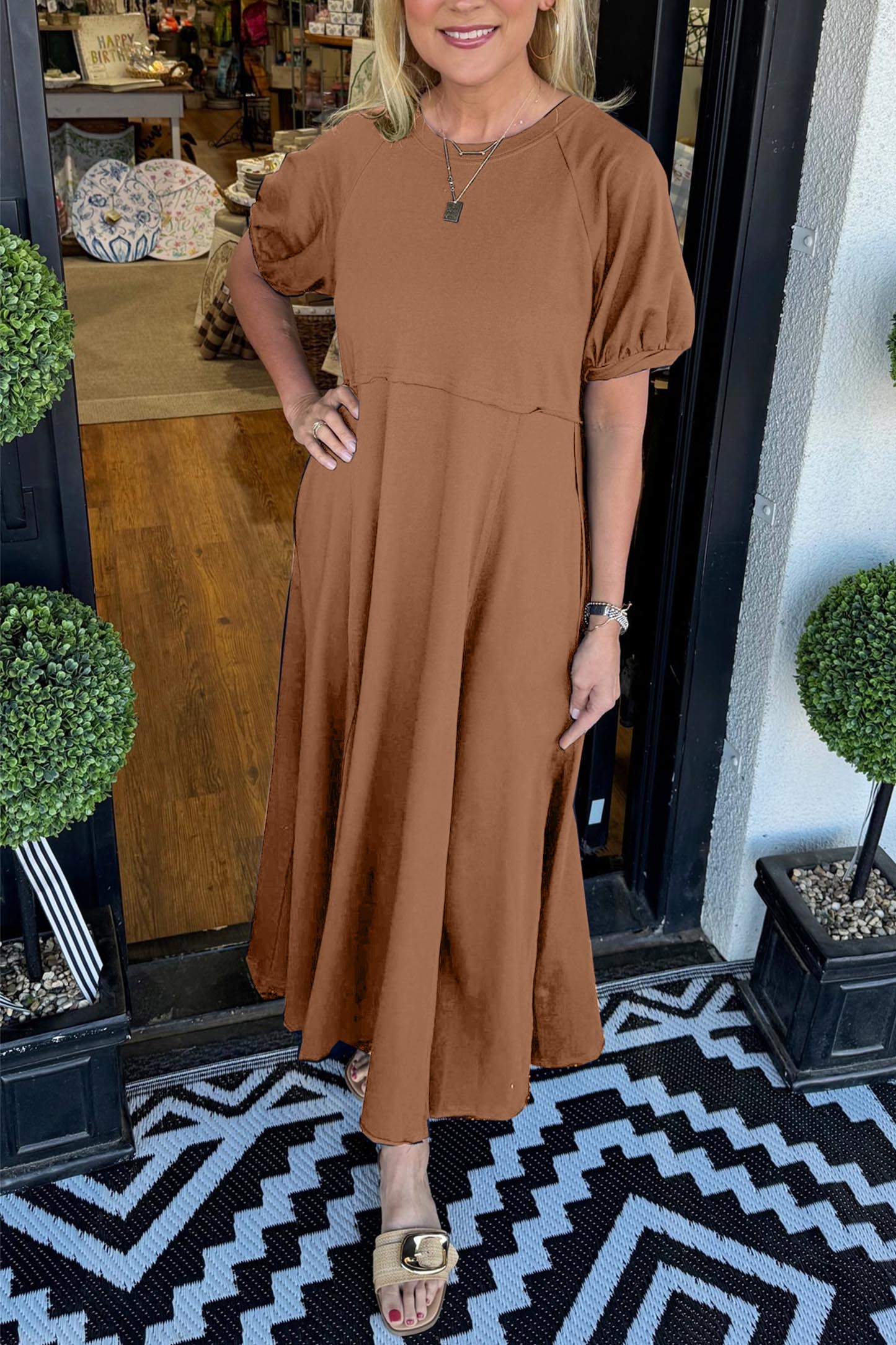 🔥Women's Solid Color Puff Sleeve Round Neck Long Dress(Buy 2 Free Shipping)