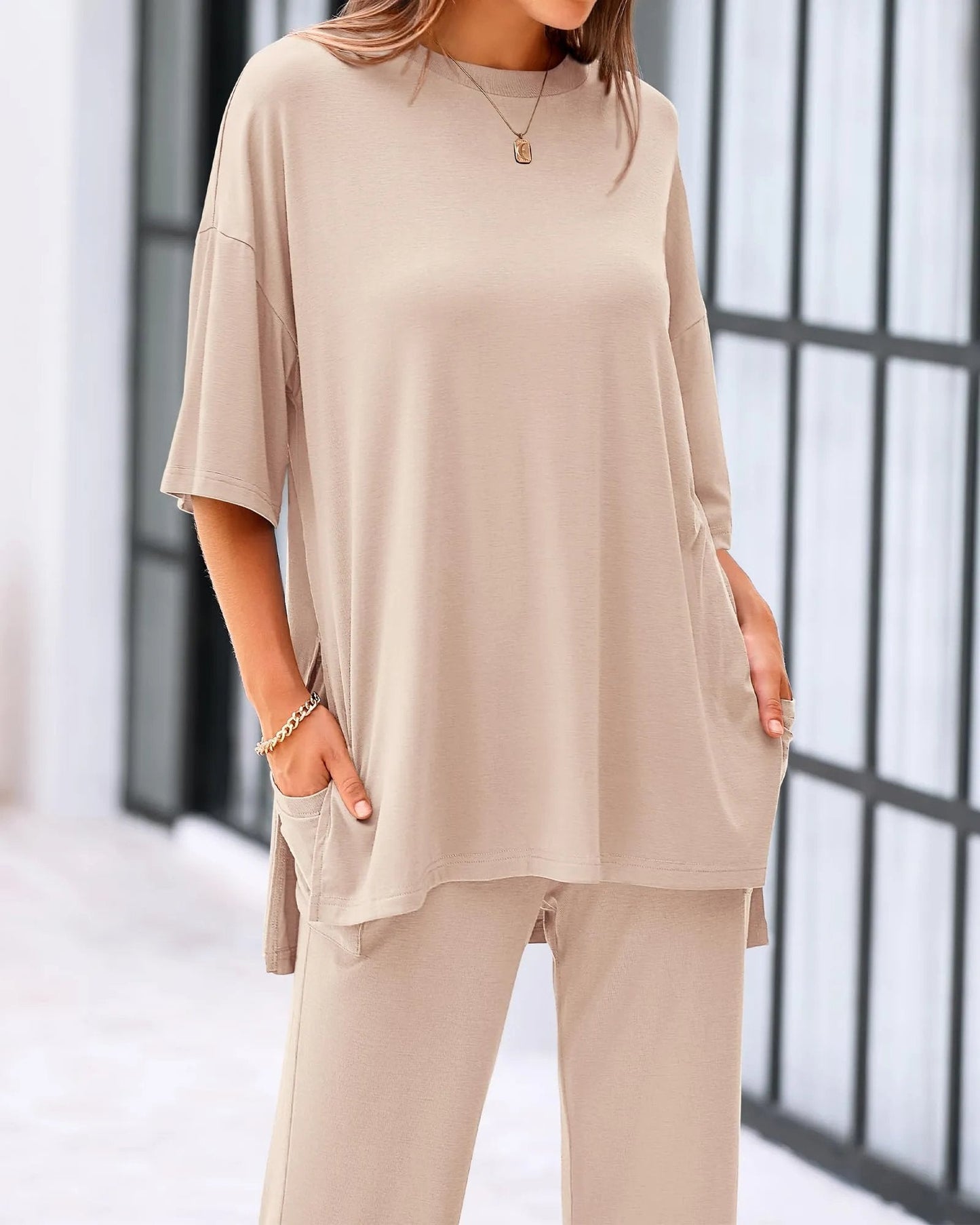 Casual 2-Piece Loose-Fit Short Sleeve Top & Wide-Leg Pants Set with Pockets