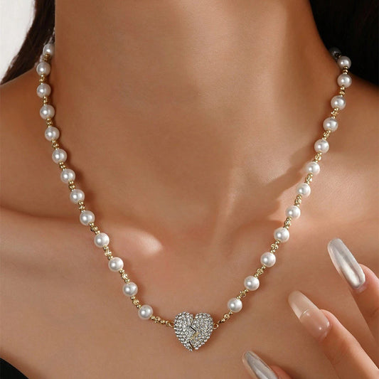 💖The Perfect Gift For Love And Elegance - Magnetic Heart Pearl Necklace 💖