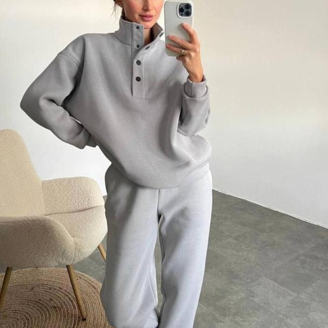 Women's Button Sweatshirt & Sweatpants (2-Piece Set)
