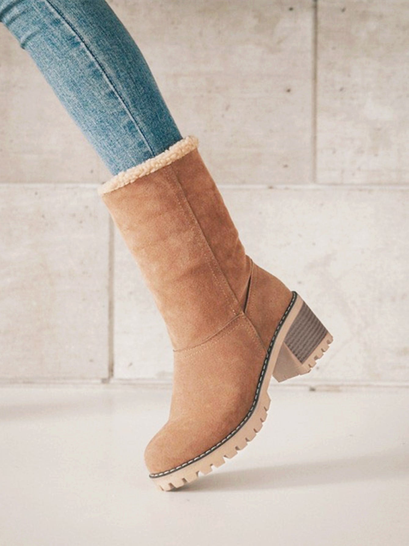 Suedette Cotton Lining Chunky Heeled Snow Boots