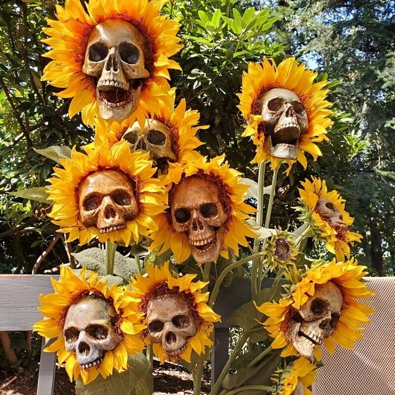 Halloween Sunflower Skull Head Garden Decoration