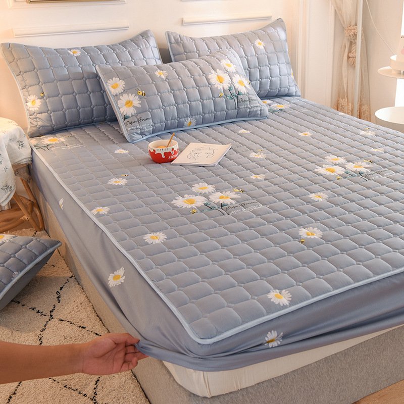 🎁Hot Sale!! 50% OFF-Sale🔥2023 Latest Breathable Silky Mattress Cover